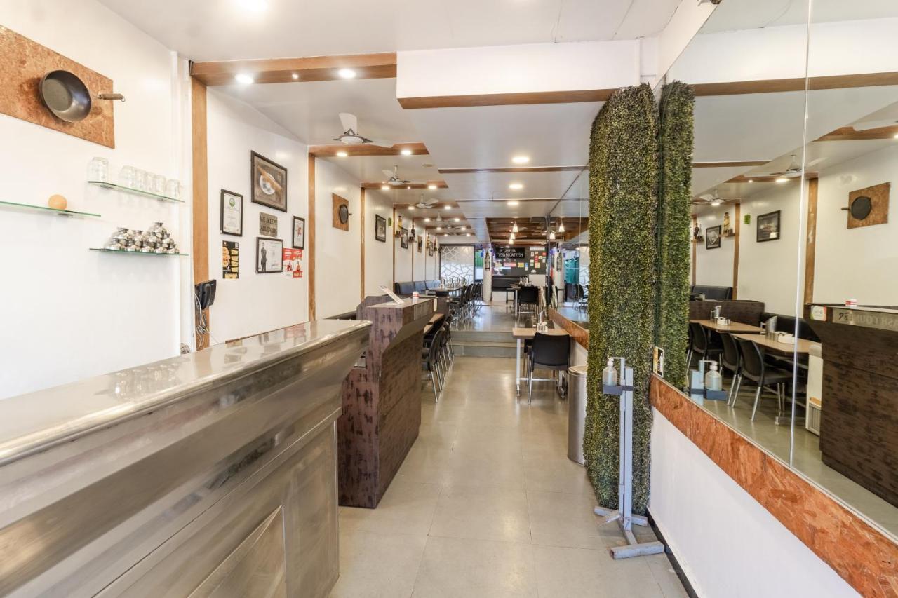 Hotel Vyankatesh & Pure Veg Restaurant Mahābaleshwar Dış mekan fotoğraf